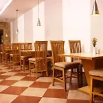 Hotel Prapancha