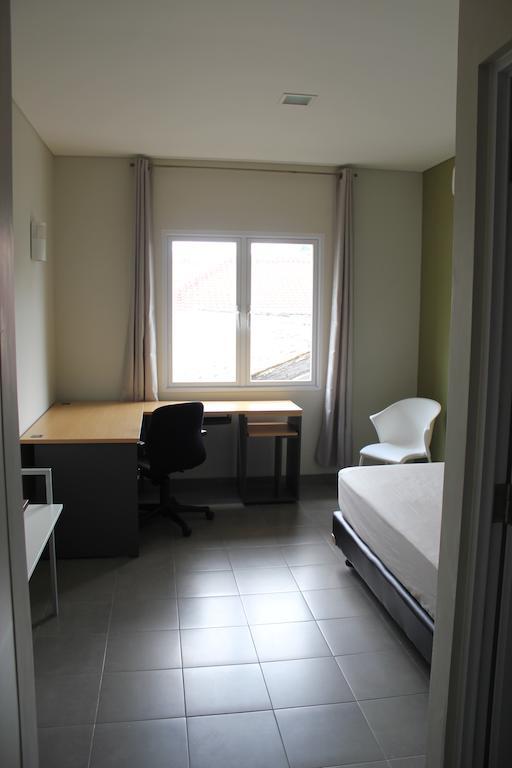 Avia Gasthuis 3*