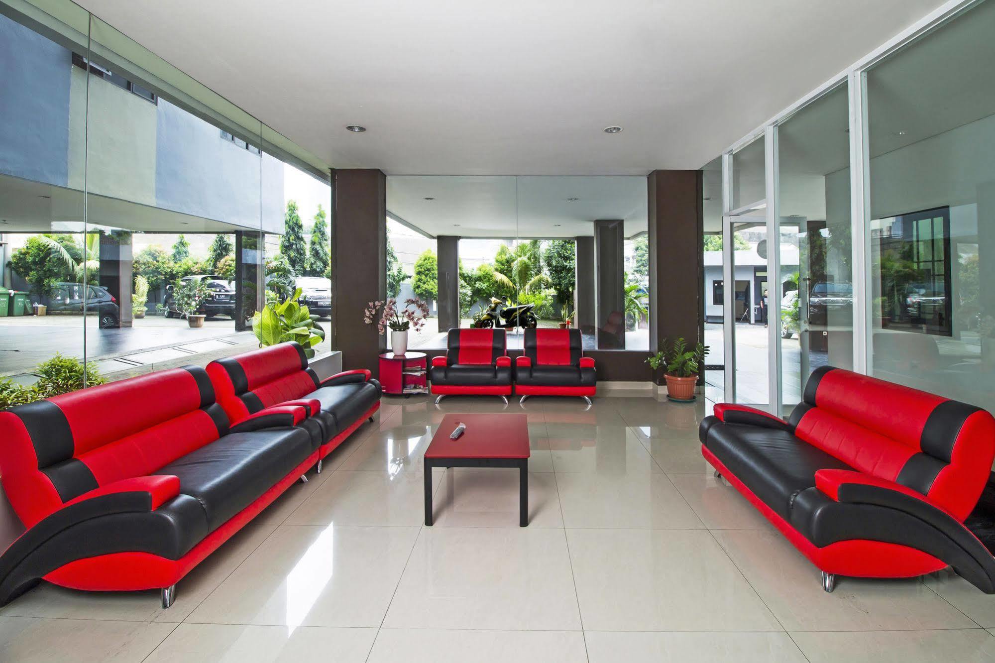 Hotel Reddoorz @ Karet Kuningan