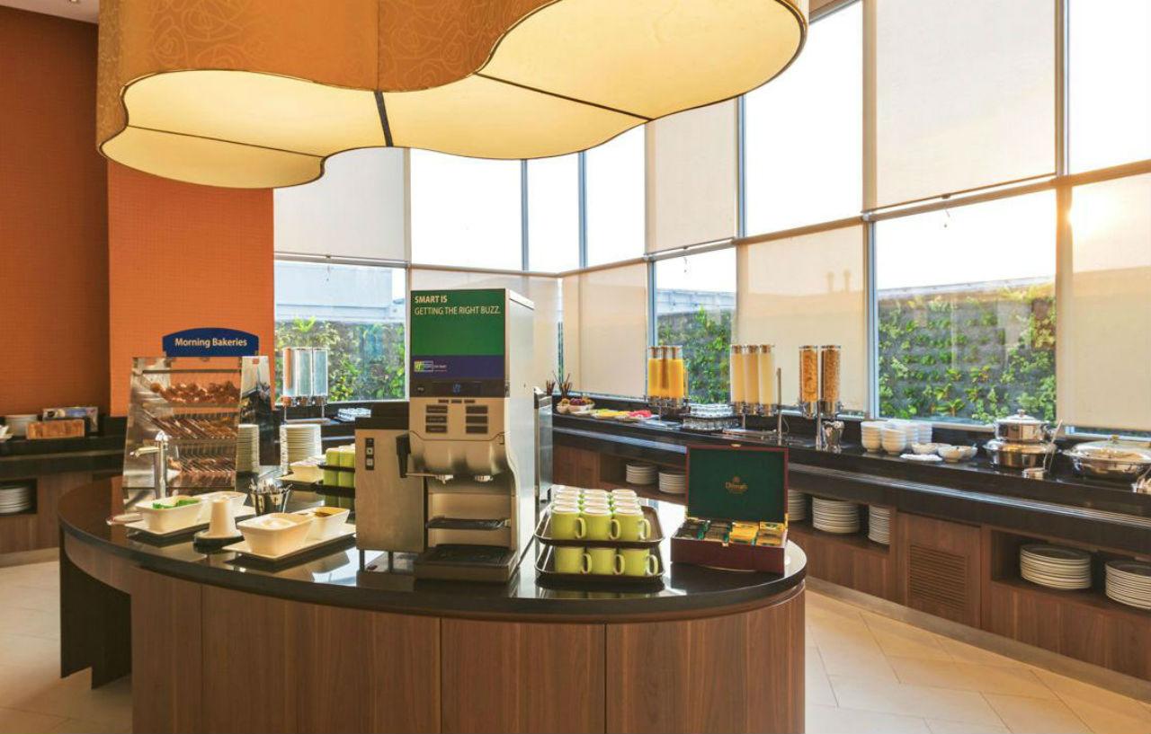 Khách sạn Holiday Express Pluit Citygate By Ihg