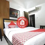Oyo 161 Dc Hotel Utan Kayu