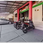 Reddoorz Near Jiexpo Kemayoran 2