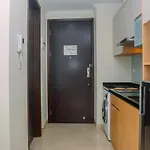Pleasant And Simply Studio Room Menteng Park Apartment By Travelio