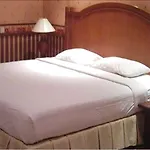 Pulau Ayer Resort And Cottages
