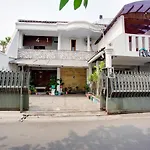 Oyo 3725 Sisca Guest House