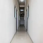 Oyo 2230 Ava Guest House