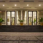 Bangka Suite Mitra Reddoorz