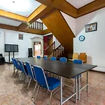 Oyo 1421 Kasmaran Guest House Syariah