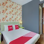 Capital O 4002 Aleander Hotel