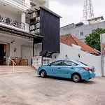 Oyo 3733 Guntur 40 Residence