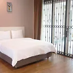Saffron Suites Syariah