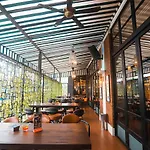 Luxury Inn Arion Hotel