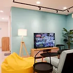 Sans Hotel Puri Indah Jakarta