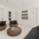 Wisma Kpbd Residence Syariah Mitra Reddoorz