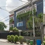 Wisma Kpbd Residence Syariah Mitra Reddoorz