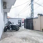 Koolkost Syariah Near Universitas Moestopo Bintaro