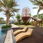 Oakwood Apartments Pantai Indah Kapuk