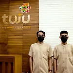 Tuju Arteri Pods
