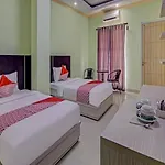 Oyo 3963 Safira Homestay Syariah