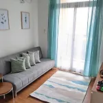 Apt Pejaten Park 1 Bedroom Sage Smart Tv, Netflix, Prime, Youtube