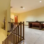 Reddoorz Near Stasiun Juanda Jakarta