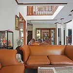 Oyo 90824 Griya Ummiku Syariah
