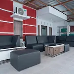 Reddoorz Near Sarinah Jakarta