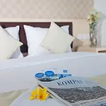 Hotel 88 Grogol Jakarta By Wh