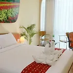 Business Hotel