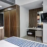 Sampit Residence Managed By Flat06