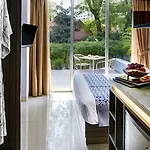 Sampit Residence Managed By Flat06
