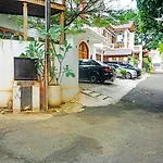 Oyo 91412 Ameera Inn Syariah