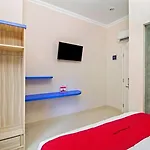 Reddoorz Plus @ Cideng Barat