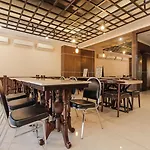 Reddoorz Plus @ Thamrin
