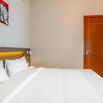 Collection O 16 Vittoria Residence