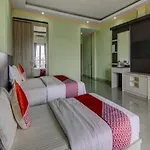Oyo 3963 Safira Homestay Syariah
