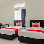 Oyo 1111 Passer Baroe Inn
