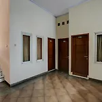 Oyo 90068 Exclusive Barkah Residence Syariah