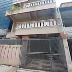 Eiffel Residence Batu Tulis 37 - Female Only