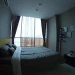 Strategic Cozy Hang Out Apartment, Gp Plaza