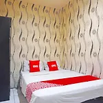 Lautze Residence