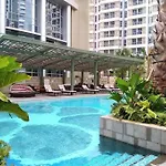 Comfy 3 Bedroom At Taman Anggrek