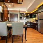 Luxury & Modern Unit 2 Bedroom @Casablanca