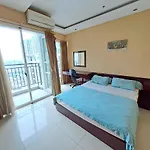 Strategic Apartment At City Center