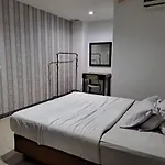 Unik Guest House Syariah