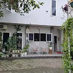 Unik Guest House Syariah