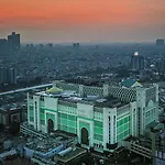 Yellow Bee Tanah Abang