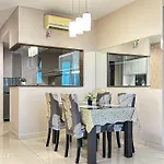 2 Bedroom Apartment On Central Park Mall
