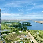 Stylish Seaview 3 Bedroom Condo At Pik