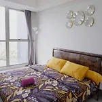 Pik Family 2 Bedroom, 5 Beds & Balcony Best View